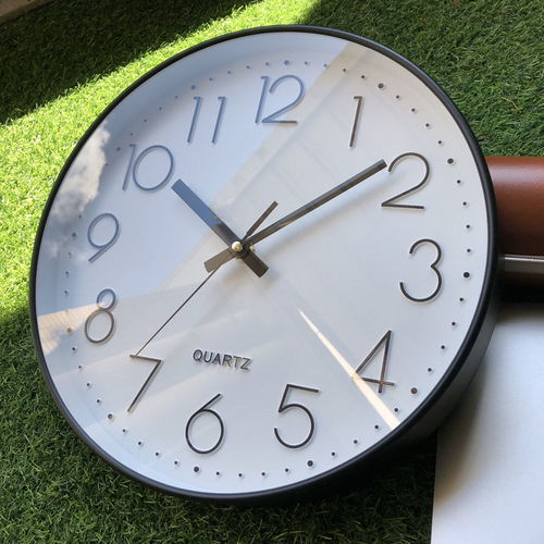 升級版靜音石英鐘 現代家居的簡約新選擇