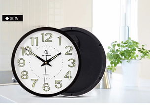 簡約設計，靜音相伴 12英寸與14英寸夜光掛鐘的現代家居應用
